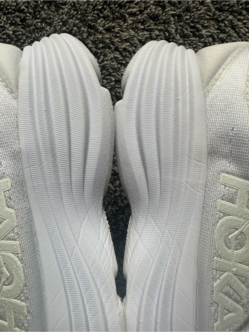 White Womens HOKA Bondi 8 White Running Walking Gym Sneakers Size 7 - Picture 6 of 15